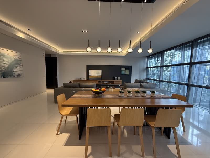 Kediaman Servis untuk Dijual di Le Nouvel KLCC - EK Chai - Living Room - PropertyGuru.com.my