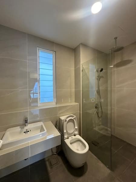 Kondominium untuk Disewa di Codrington Residence - Vinnie Loh - Bathroom - PropertyGuru.com.my