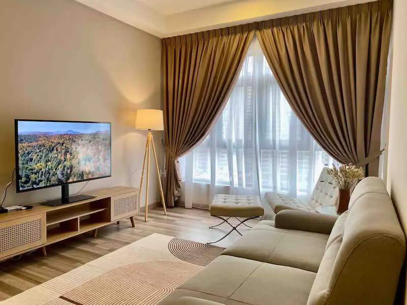 Kondominium untuk Dijual di One Central Park - Chia Cs - Living Room - PropertyGuru.com.my