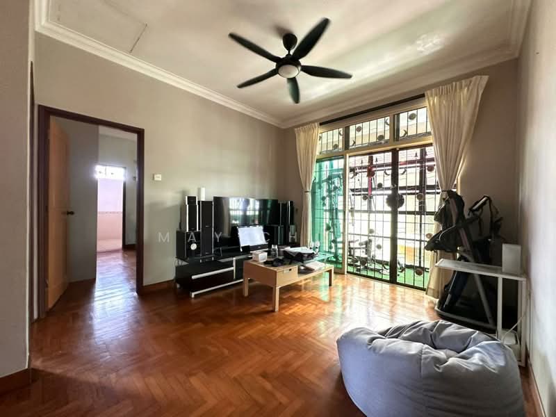 Rumah Berkembar untuk Dijual di Taman Impian Emas (Skudai) - May Chong - Living Room - PropertyGuru.com.my
