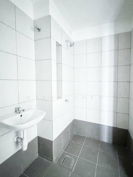 Kondominium untuk Disewa di MiNest Residence - Steve Chen - Bathroom - PropertyGuru.com.my