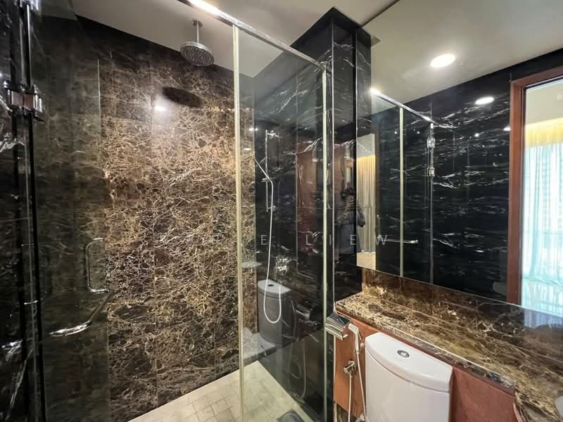 Kondominium untuk Dijual di Dua Residency - Apple Liew - Bathroom - PropertyGuru.com.my