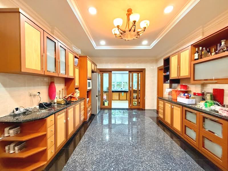 Rumah Banglo untuk Dijual di Kuching (Sarawak) - Calvin Tay - Kitchen - PropertyGuru.com.my