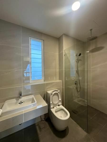 Kondominium untuk Disewa di Codrington Residence - Vinnie Loh - Bathroom - PropertyGuru.com.my