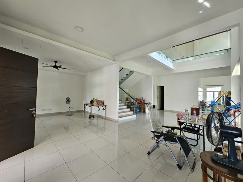 Zero-Lot Bungalow for Sale in Sungai Long (Bandar Sungai Long) - Ray Foo - Living Room - PropertyGuru.com.my