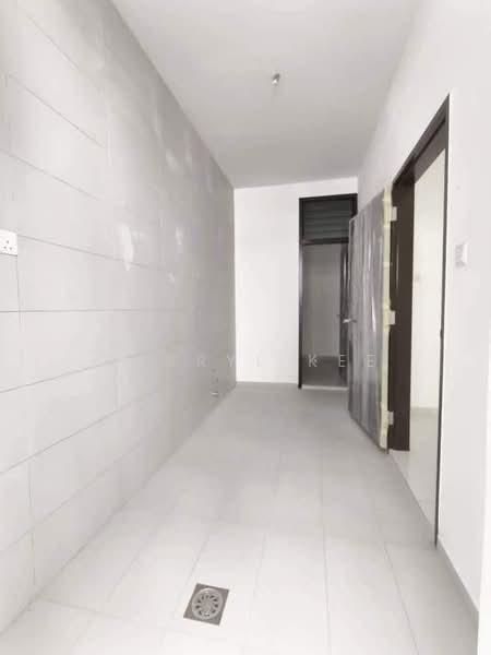 2-storey Terraced House for Sale in Austin Crest (Johor Bahru) - Darryl Kee - Corridor - PropertyGuru.com.my