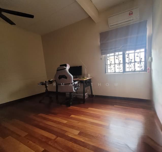 2-storey Terraced House for Sale in Subang Jaya (Selangor) - Herman Thow - Study - PropertyGuru.com.my