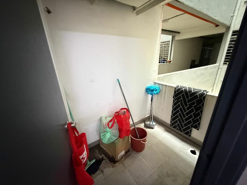 Pangsapuri untuk Dijual di 125 Rich Residence - Nicky Lai - Balcony - PropertyGuru.com.my