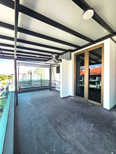 2-storey Terraced House for Sale in Bandar Dato Onn (Tebrau) - Karl Lim - Balcony - PropertyGuru.com.my