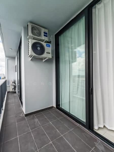 Servis Apartment untuk Dijual di The Podium - Bong Xian - Balcony - PropertyGuru.com.my
