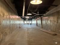 For Rent - Commercial title shop near Armenian park