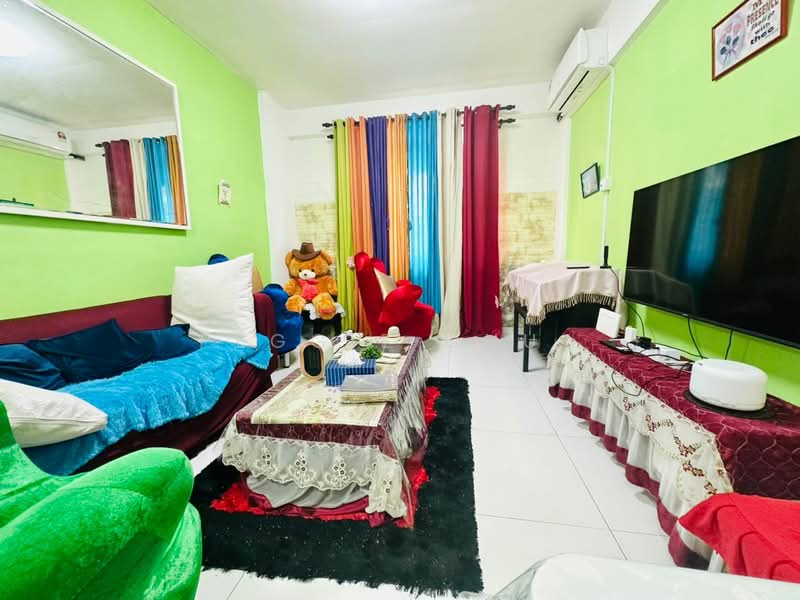 Pangsapuri untuk Dijual di Sri Bayu - Peggie Chua - Living Room - PropertyGuru.com.my