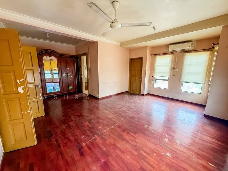 Semi-Detached House for Sale in Presint 9 (Putrajaya) - Ashraff Daniel - Bedroom - PropertyGuru.com.my