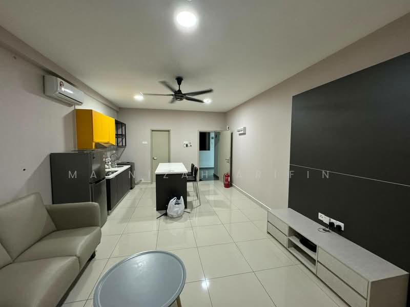 Pangsapuri untuk Dijual di Liberty @ Arc - Masnizah Arifin - Living Room - PropertyGuru.com.my