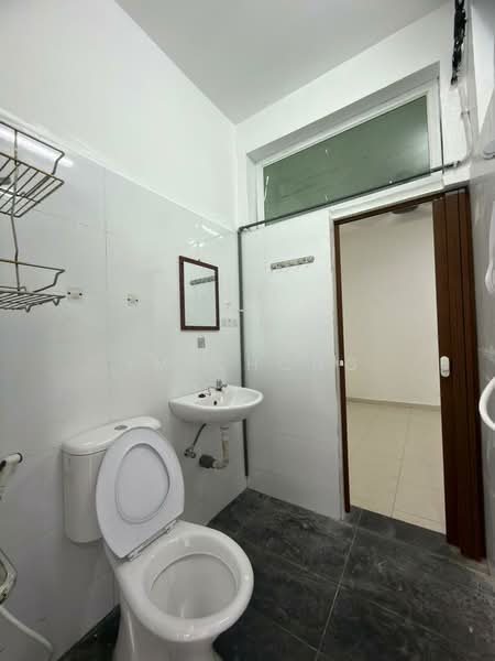 Rumah Teres 2 Tingkat untuk Dijual di Taman Belimbing Harmoni (Durian Tunggal) - YM Chong - Bathroom - PropertyGuru.com.my