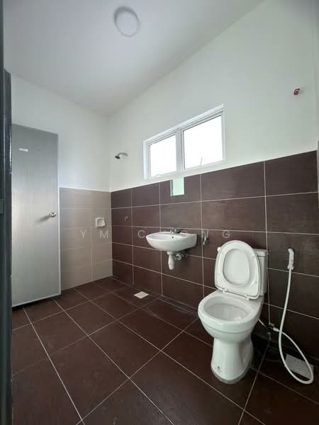 Rumah Teres 2 Tingkat untuk Dijual di Taman Belimbing Harmoni (Durian Tunggal) - YM Chong - Bathroom - PropertyGuru.com.my