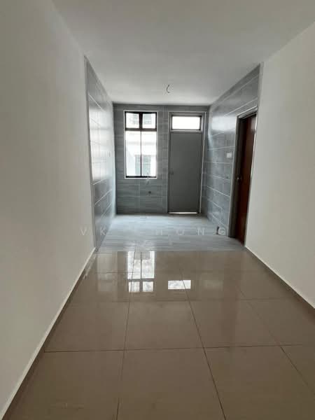 2-storey Terraced House for Sale in Taman Bestari Indah (Ulu Tiram) - VK Chong - Interior - PropertyGuru.com.my