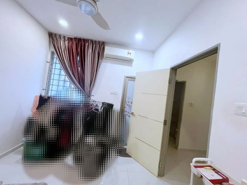 2-storey Terraced House for Sale in Permas Jaya (Johor Bahru) - Karl Lim - Bedroom - PropertyGuru.com.my