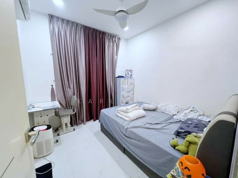2-storey Terraced House for Sale in Permas Jaya (Johor Bahru) - Karl Lim - Bedroom - PropertyGuru.com.my