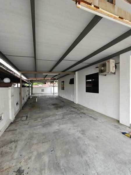 Bungalow for Sale in Taman Istimewa (Tebrau) - Sharon Ng - Car Park - PropertyGuru.com.my