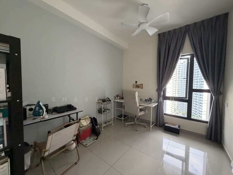 Service Residence for Sale at D'Cosmos Residences - Shareen Kwan - Study - PropertyGuru.com.my