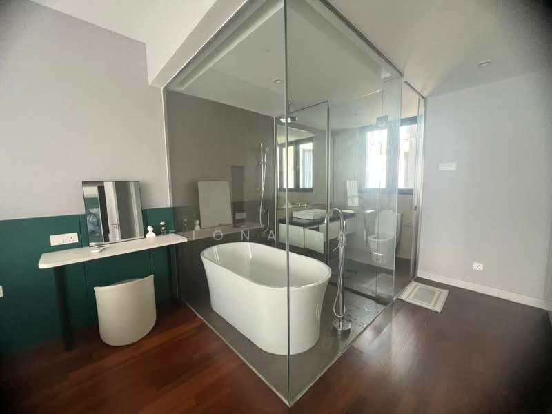 Condominium for Rent at Bora Residences - Fiona Lai - Bathroom - PropertyGuru.com.my
