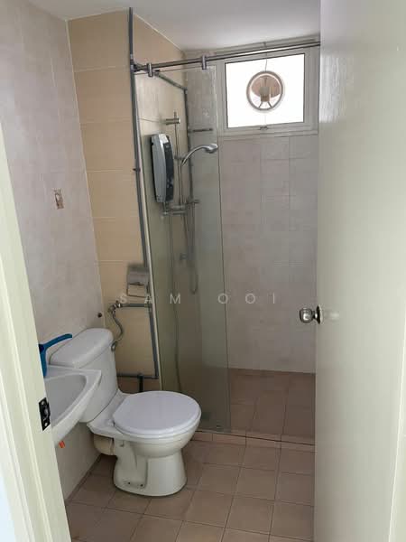 Kondominium untuk Disewa di Regency Heights Condo - Sam Ooi - Bathroom - PropertyGuru.com.my
