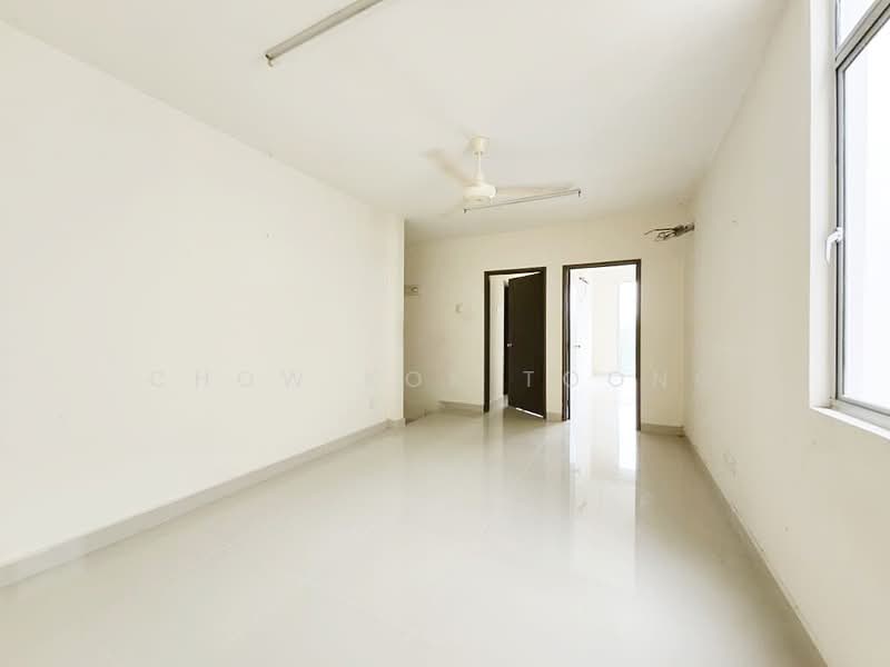 Rumah Bandar untuk Disewa di Puchong (Selangor) - Chow Kok Toong - Living Room - PropertyGuru.com.my