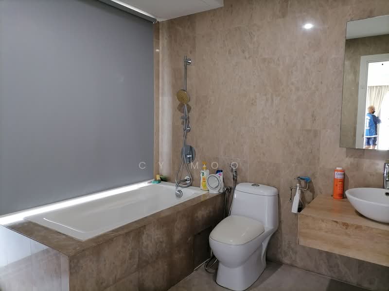 Service Residence for Rent at Bintang Fairlane Residences - CY Moo - Bathroom - PropertyGuru.com.my