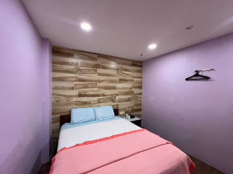 Hotel / Resort untuk Dijual di Pudu (KL City Centre) - Vickky Wong CF - Bedroom - PropertyGuru.com.my