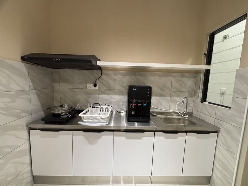 Servis Apartment untuk Disewa di The Harmony - Kah Hin Lee - Kitchen - PropertyGuru.com.my