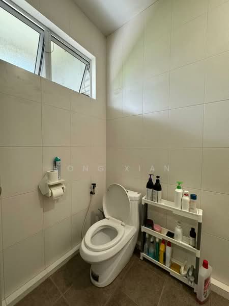 Rumah Berkembar untuk Dijual di Kuching (Sarawak) - Bong Xian - Bathroom - PropertyGuru.com.my