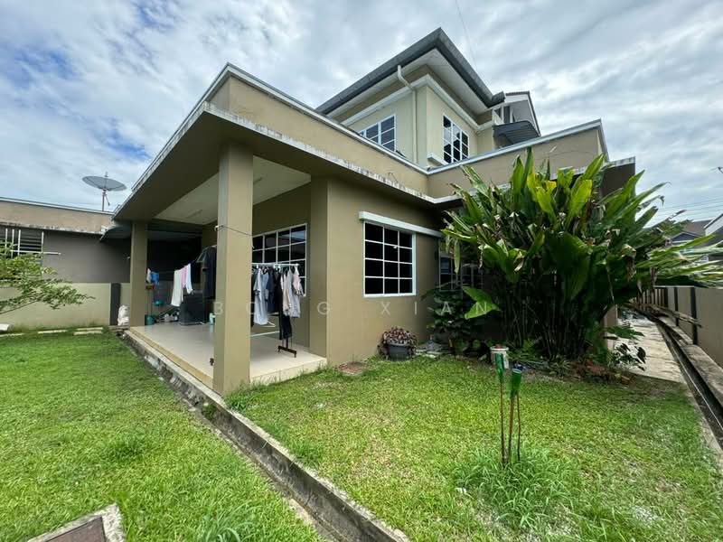 Rumah Berkembar untuk Dijual di Kuching (Sarawak) - Bong Xian - Exterior - PropertyGuru.com.my