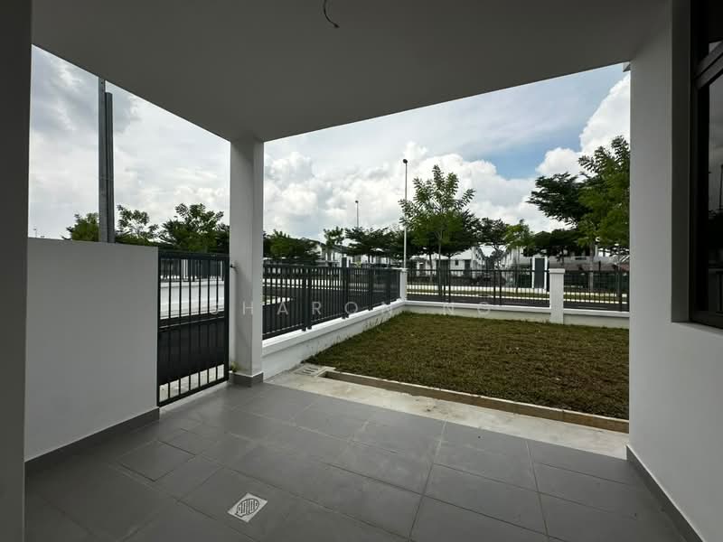 2-storey Terraced House for Sale in Taman Mutiara Rini (Skudai) - Sharon Ng - Exterior - PropertyGuru.com.my