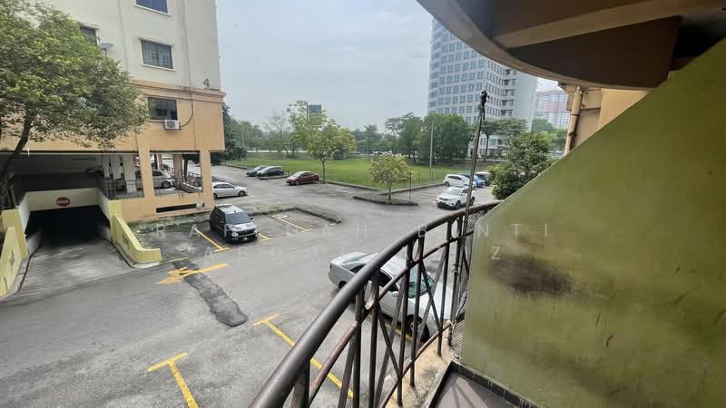 Pangsapuri untuk Dijual di Pangsapuri Perdana - Rafedah Binti Abdul Aziz - Exterior - PropertyGuru.com.my
