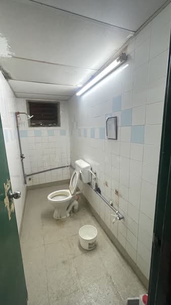 Pangsapuri untuk Dijual di Pangsapuri Perdana - Rafedah Binti Abdul Aziz - Bathroom - PropertyGuru.com.my