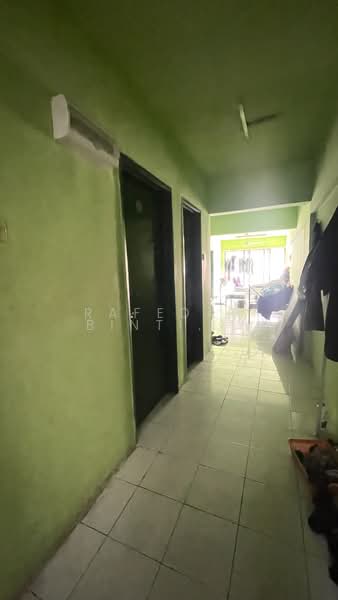 Pangsapuri untuk Dijual di Pangsapuri Perdana - Rafedah Binti Abdul Aziz - Corridor - PropertyGuru.com.my