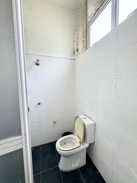 Rumah Berkembar untuk Dijual di Pontian (Johor) - Saedah Napisah - Bathroom - PropertyGuru.com.my