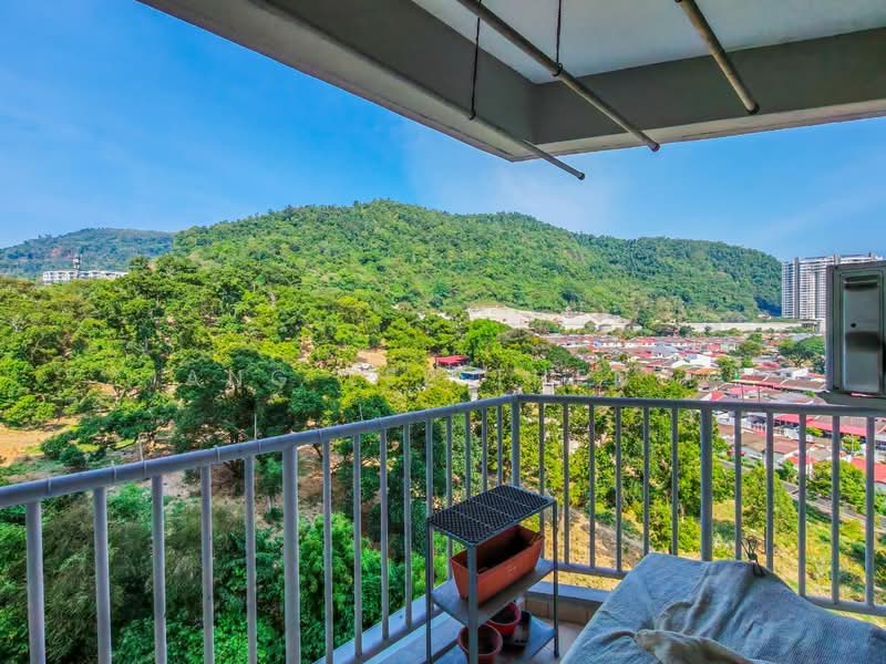 Kondominium untuk Dijual di Mutiara Place (Puncak Mutiara) - Ang Lee Theng - Balcony - PropertyGuru.com.my