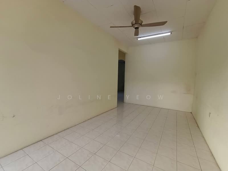 1-storey Terraced House for Sale in Menglembu (Perak) - Joline YEOW - Interior - PropertyGuru.com.my