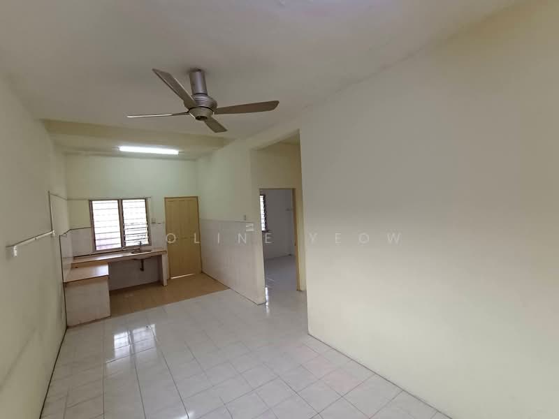 1-storey Terraced House for Sale in Menglembu (Perak) - Joline YEOW - Kitchen - PropertyGuru.com.my