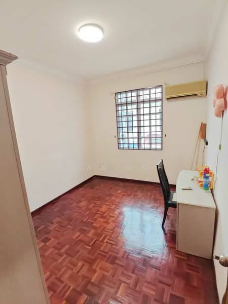 Rumah Teres 2 Tingkat untuk Disewa di Saujana Puchong (Puchong) - Evan Goh - Bedroom - PropertyGuru.com.my