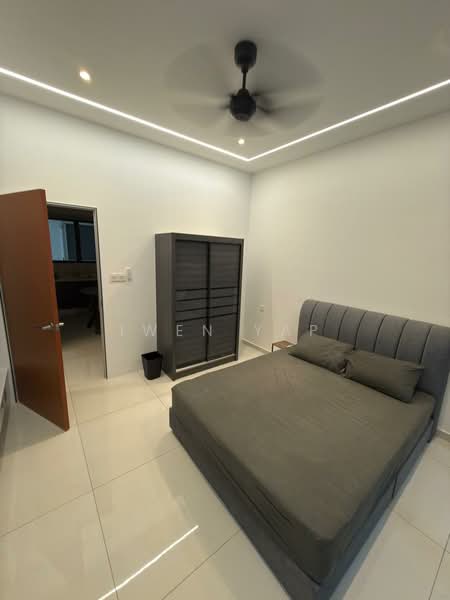 Kondominium untuk Disewa di Kings Bay @ Country Garden Danga Bay - Iwen Yap - Bedroom - PropertyGuru.com.my