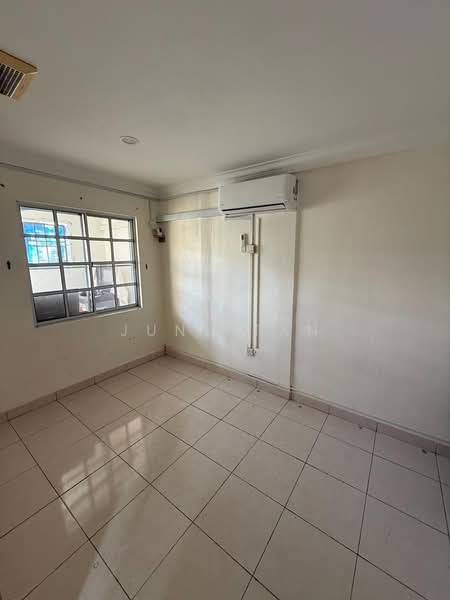 Rumah Teres 2 Tingkat untuk Dijual di Taman Sri Putri (Kulai) - June Tan - PropertyGuru.com.my