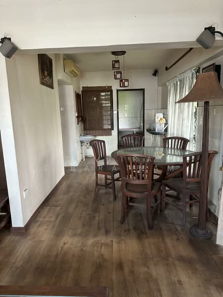 Terraced House for Sale in Petaling Jaya (Selangor) - Sumitra Sabaratnam - Dining Room - PropertyGuru.com.my