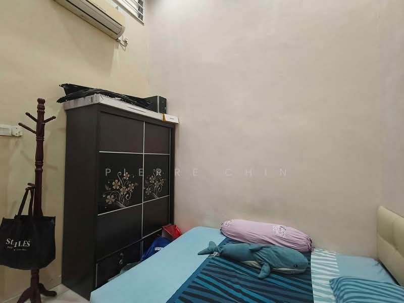 Rumah Teres 1 Tingkat untuk Disewa di Bandar Indahpura (Kulai) - Pierre Chin - Bedroom - PropertyGuru.com.my