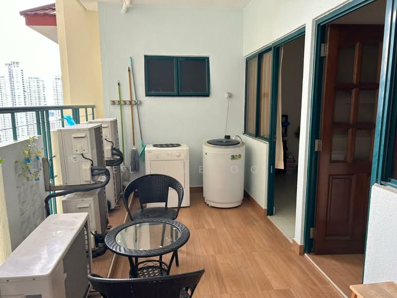 Kondominium untuk Dijual di Diamond Villa Condominium - Elaine Ooi - Balcony - PropertyGuru.com.my