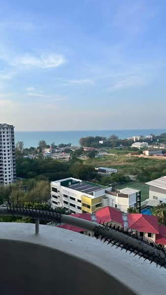 Kondominium untuk Dijual di Eden Seaview Condominium - Wayne Loh - Exterior - PropertyGuru.com.my