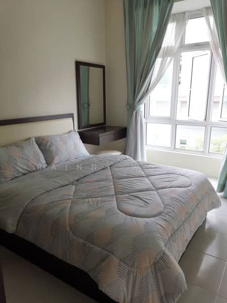 Kondominium untuk Disewa di Bayswater Resort Condominium - Rainny Wong - Bedroom - PropertyGuru.com.my