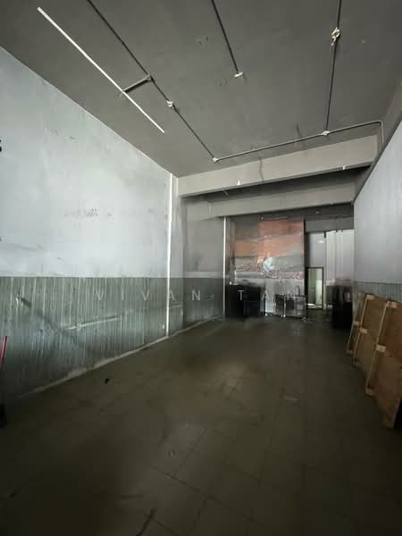 Shop / Office for Rent in Off Jalan Meru (Klang) - Vivan Tan - Interior - PropertyGuru.com.my